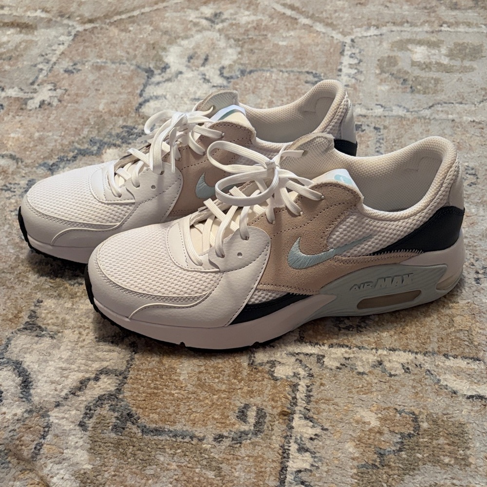 Nike Air Max Excee